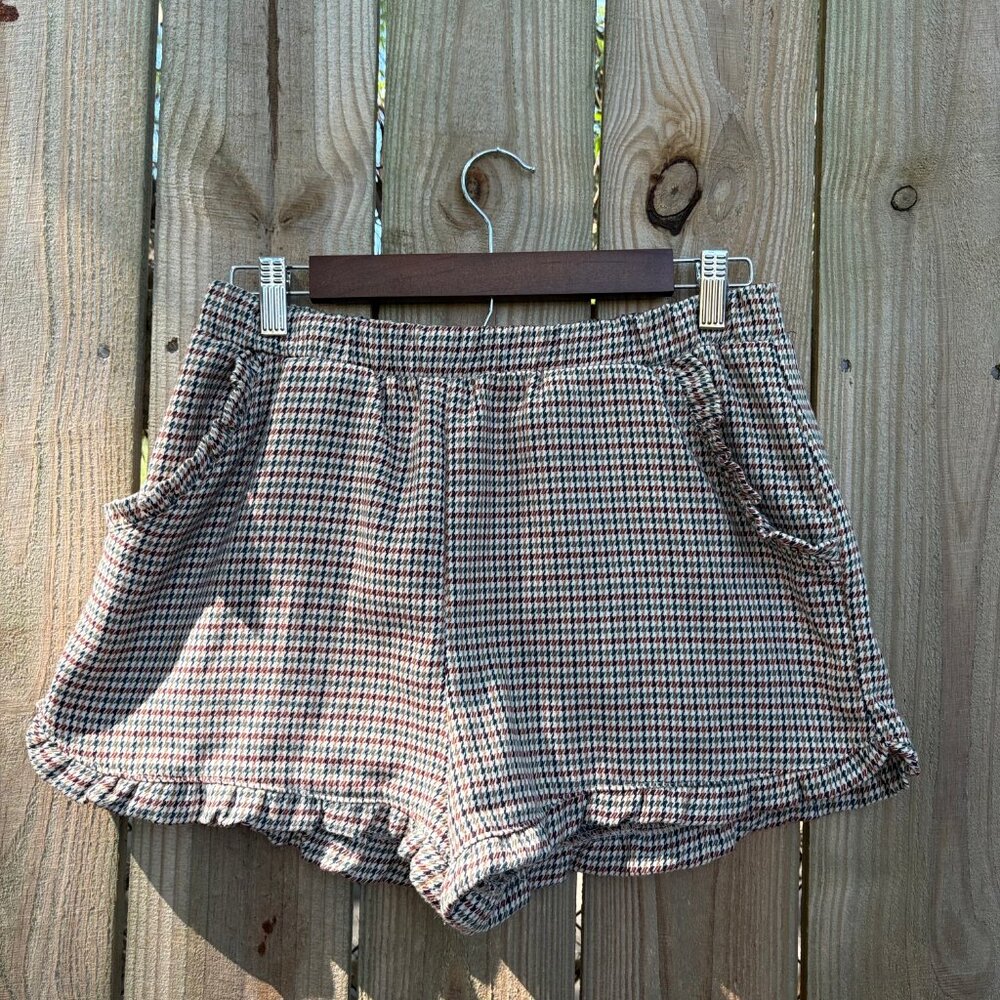 Kirious Los Angeles Houndstooth Ruffled Shorts w/ Pockets Size Medium High Rise